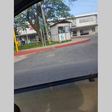 Depto. Maia: A/C, Agua Caliente, Wifi, Tv, Cable. Lägenhet Palenque Exteriör bild